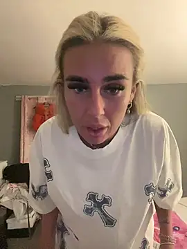 EllieMaeBaby online show from February 11, 10:53 pm