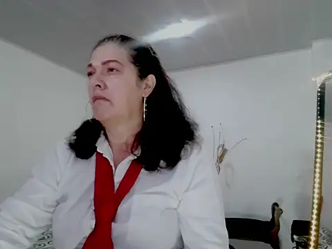 ArdienteBetania online show from October 17, 12:51 pm