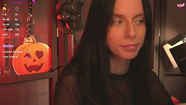 livia starwars online show from October 29, 9:36 pm