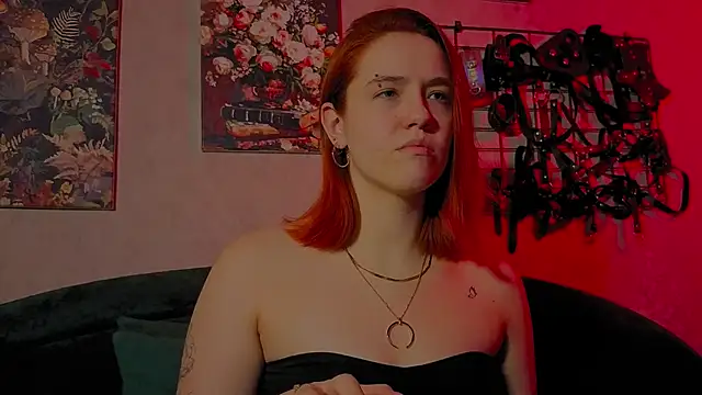 the high priestess online show from March 28, 2:01 am