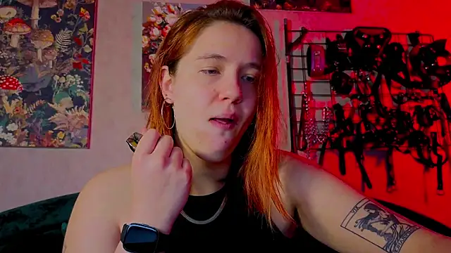 the high priestess online show from May 16, 5:17 am