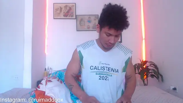 RuiMaddoox online show from January 18, 2:20 pm