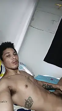 Snapshot of RuiMaddoox chatting on November 5, 5:49 pm RuiMaddoox online show from November 5, 5:49 pm