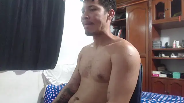 RuiMaddoox online show from March 17, 12:30 pm