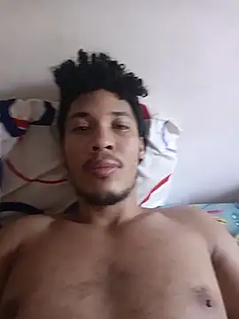 RuiMaddoox online show from March 29, 1:24 pm