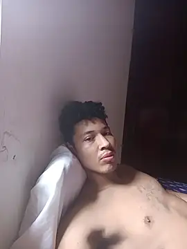 RuiMaddoox online show from March 8, 12:08 pm