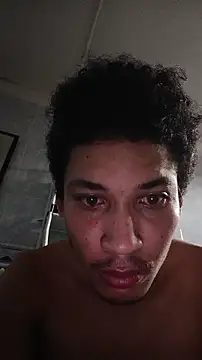 Snapshot of RuiMaddoox chatting on November 11, 2:45 pm RuiMaddoox online show from November 11, 2:45 pm