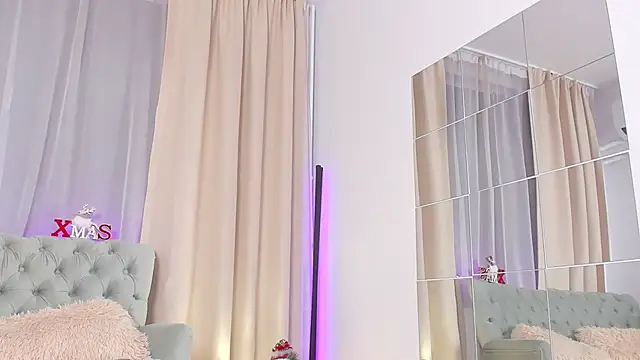  xhotbaby online show from December 19, 5:10 am