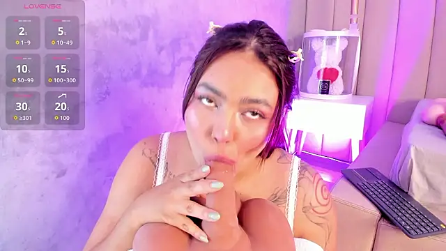 spicymonroe online show from February 27, 4:29 pm