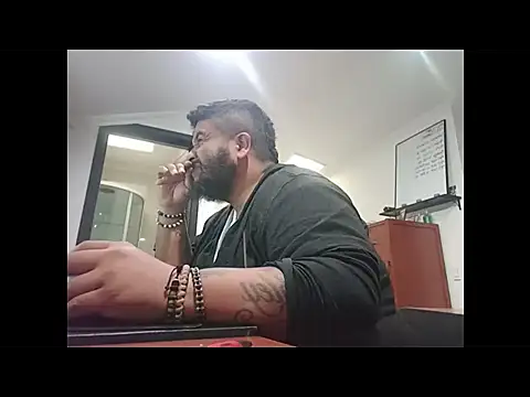 Rolo-Sumiso online show from March 10, 3:27 pm