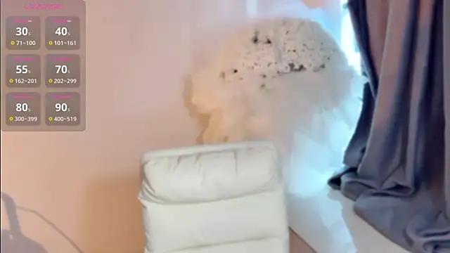 Snapshot of Tina-a chatting on October 23, 2:32 am Tina-a online show from October 23, 2:32 am