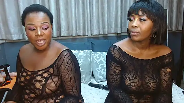 Snapshot of SlutyAngelxxx chatting on February 21, 9:17 pm SlutyAngelxxx online show from February 21, 9:17 pm