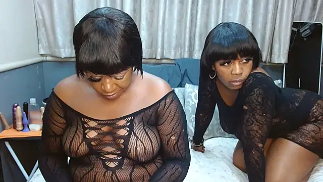 Snapshot of SlutyAngelxxx chatting on February 18, 10:28 pm SlutyAngelxxx online show from February 18, 10:28 pm