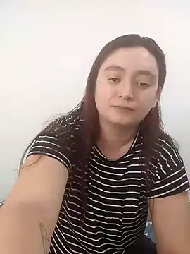Snapshot of Anaa_Rose chatting on October 16, 12:30 am Anaa Rose online show from October 16, 12:30 am