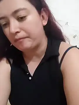 Anaa Rose online show from December 14, 1:28 pm