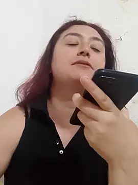 Anaa Rose online show from December 13, 8:04 pm