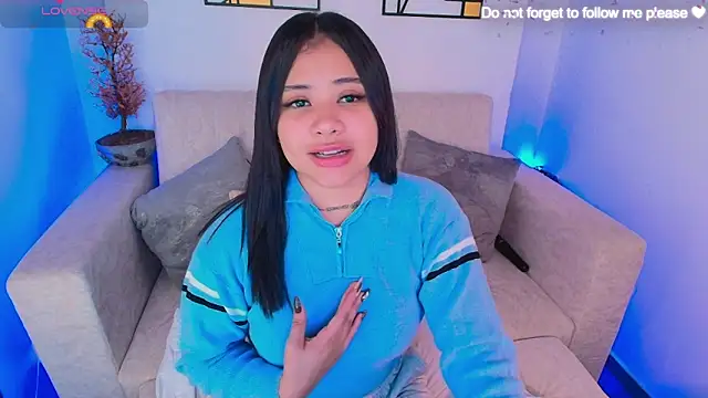 nicemiiaa7  online show from February 14, 8:20 pm