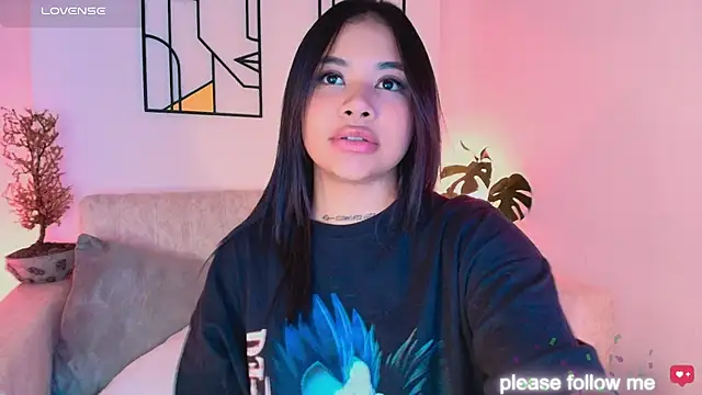 nicemiiaa7  online show from February 19, 5:59 am