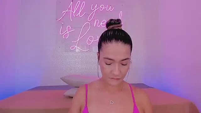 aleksandramiller  online show from March 19, 1:22 pm