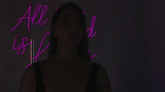 aleksandramiller  online show from November 17, 4:38 am