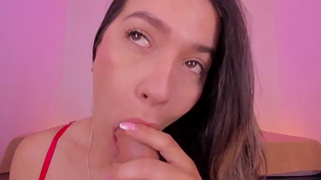 aleksandramiller  online show from May 7, 1:14 pm