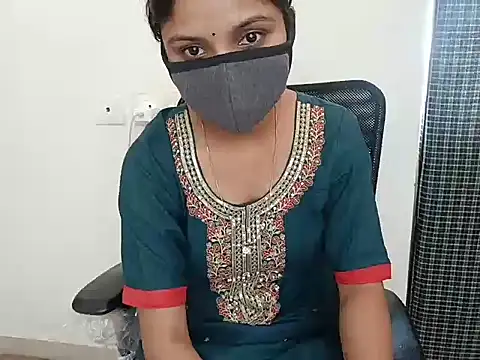 miss kaur23 online show from November 6, 6:39 am