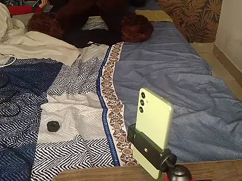 miss kaur23 online show from November 14, 6:33 pm