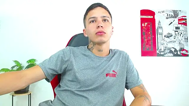 Cumandres18 online show from April 10, 2:35 pm