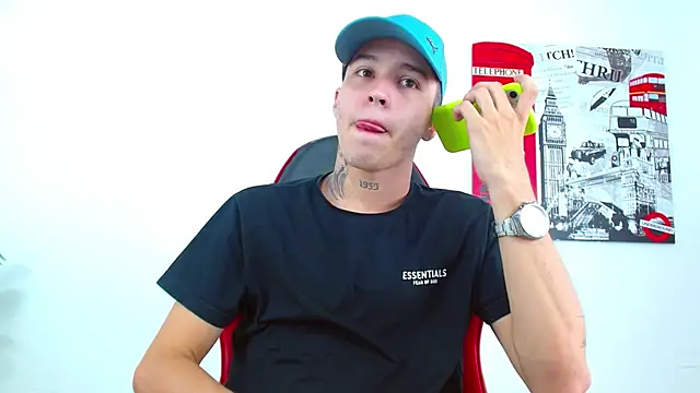 Cumandres18 online show from February 14, 2:50 pm