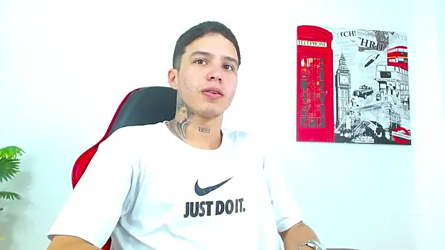 Cumandres18 online show from February 26, 3:34 pm