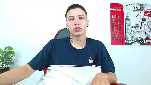 Cumandres18 online show from May 23, 3:33 pm