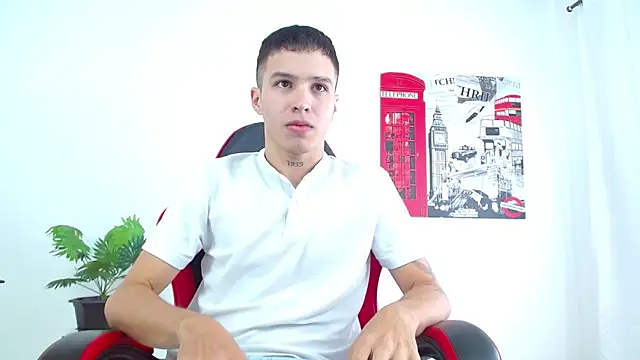 Snapshot of Cumandres18 chatting on October 16, 2:03 pm Cumandres18 online show from October 16, 2:03 pm