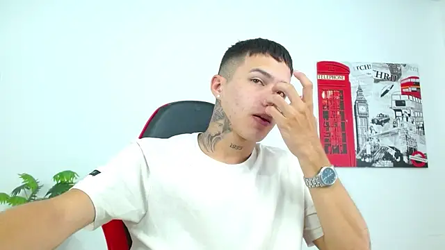 Cumandres18 online show from March 28, 2:29 pm