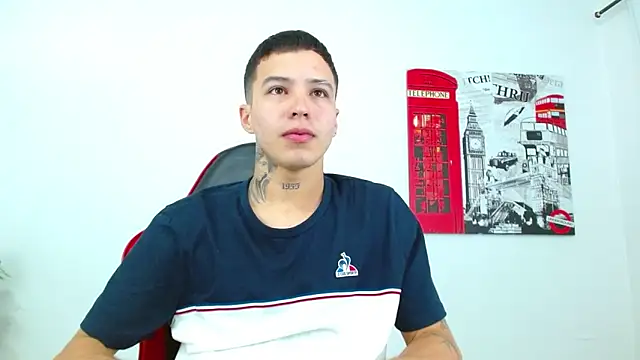 Cumandres18 online show from May 29, 2:56 pm