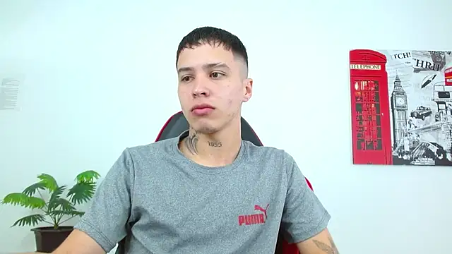 Cumandres18 online show from March 13, 3:06 pm