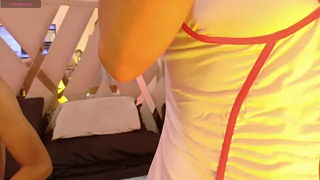 Sexualvolcano0 online show from June 26, 2:12 pm