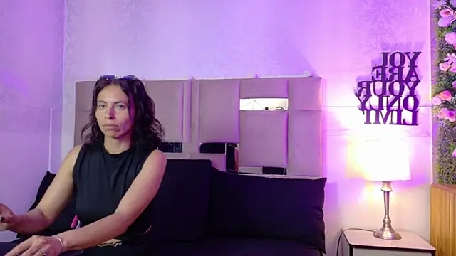 Sexualvolcano0 online show from June 1, 2:28 pm