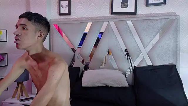 Sexualvolcano0 online show from June 30, 2:28 pm
