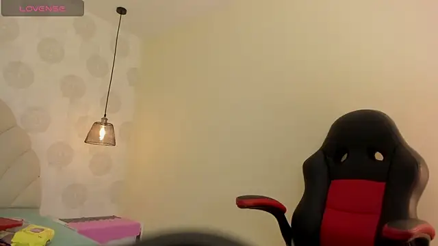 GIANAMILLER6 online show from November 21, 12:37 pm