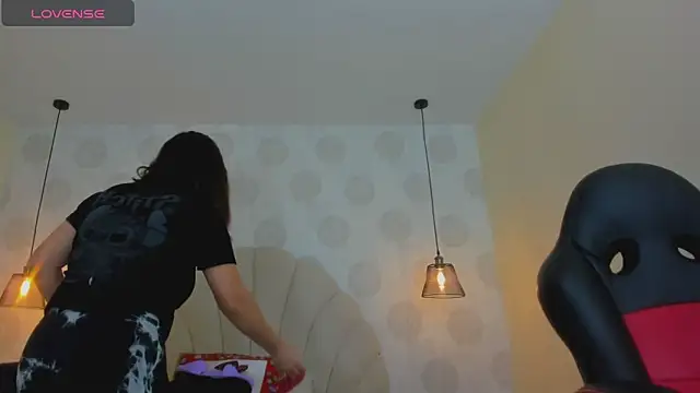 GIANAMILLER6 online show from December 22, 12:27 pm