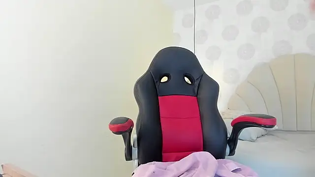 GIANAMILLER6 online show from October 23, 12:42 am