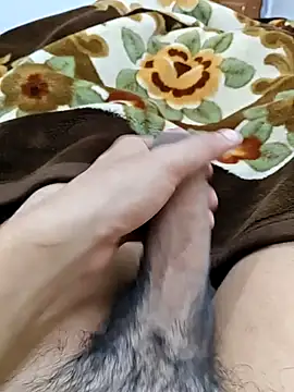 KaranSingh0m online show from February 6, 6:04 pm