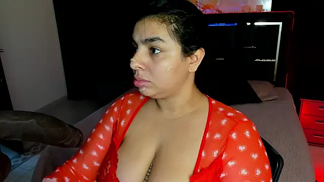 Hannasscott online show from September 19, 1:48 pm