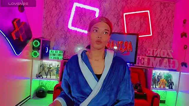 Madison Mujica online show from September 25, 11:05 am