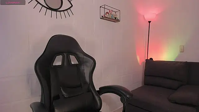 Alyson Conner online show from April 5, 10:55 am