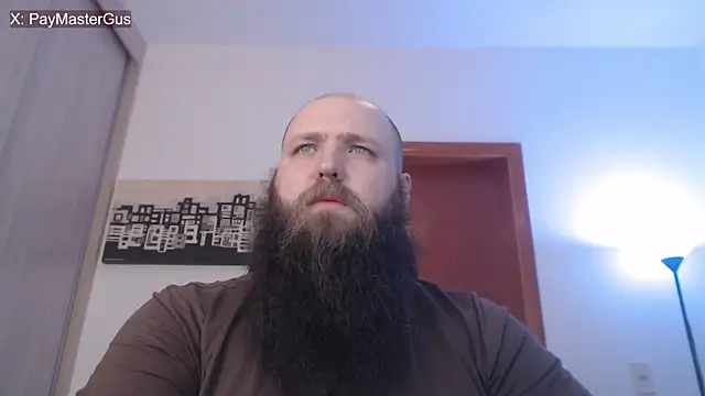 Snapshot of PayMasterGus chatting on November 26, 3:50 am PayMasterGus online show from November 26, 3:50 am