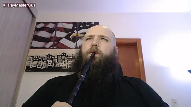 Snapshot of PayMasterGus chatting on September 21, 2:39 am PayMasterGus online show from September 21, 2:39 am