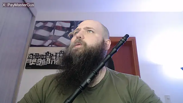 Snapshot of PayMasterGus chatting on September 22, 2:17 am PayMasterGus online show from September 22, 2:17 am