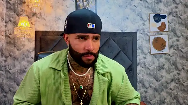 Apolo rousse1 online show from November 22, 9:35 pm