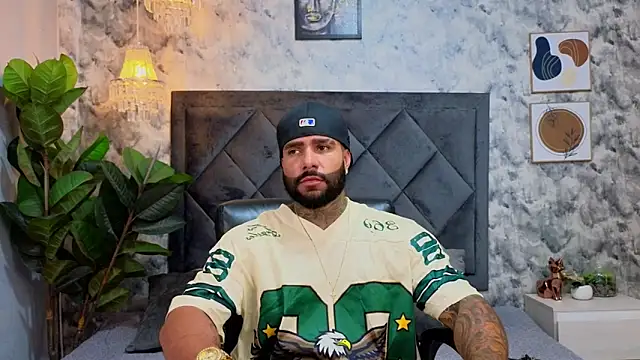 Apolo rousse1 online show from November 8, 9:40 pm